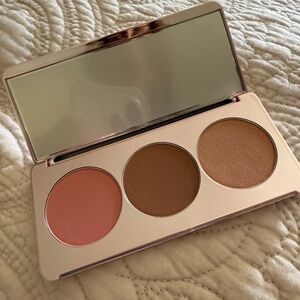 Blush Me & Glow Face Palette - Medium
